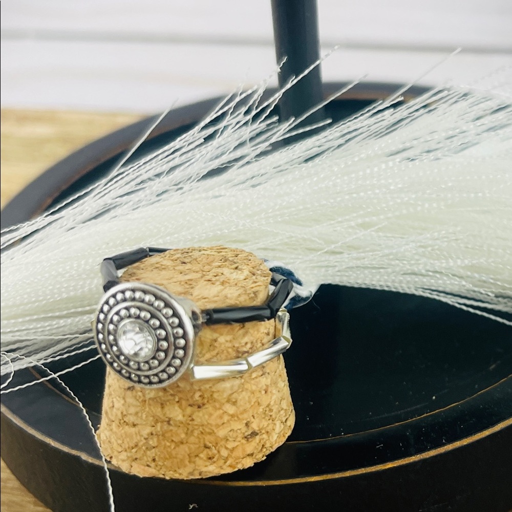 Bling stretch statement ring